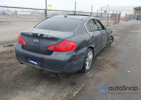 2011 Infiniti G37 Journey z USA, uszkodzony, nr VIN JN1CV6AP3BM502173